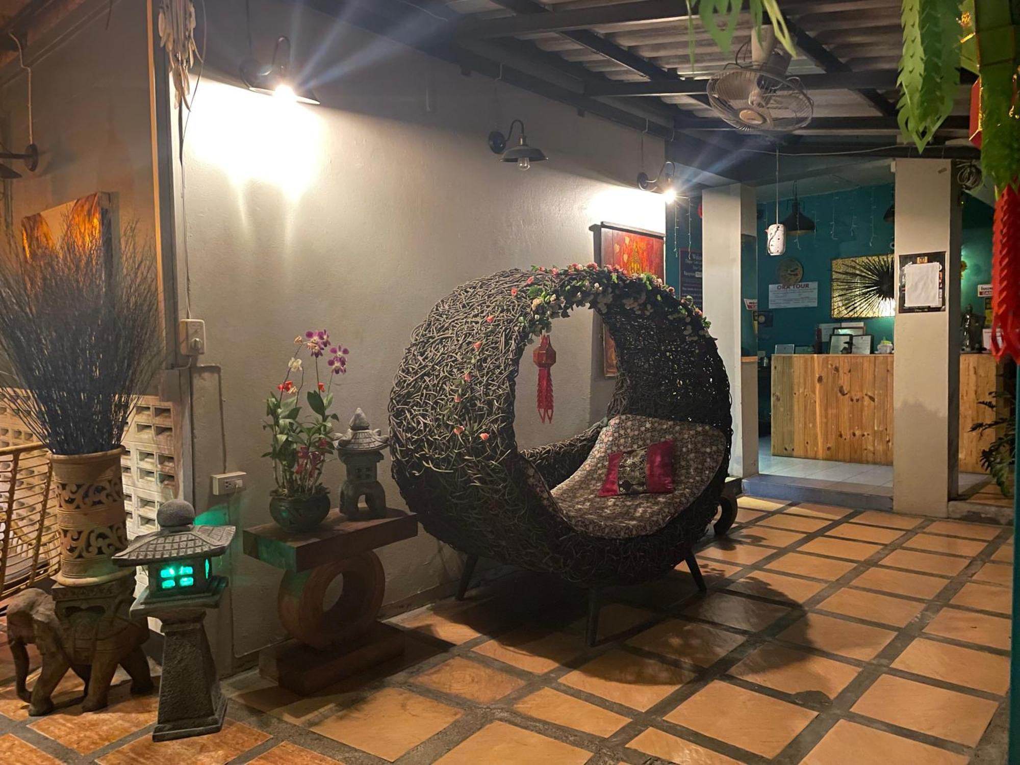 צ'יאנג מאי Thapae Gate Lodge מראה חיצוני תמונה